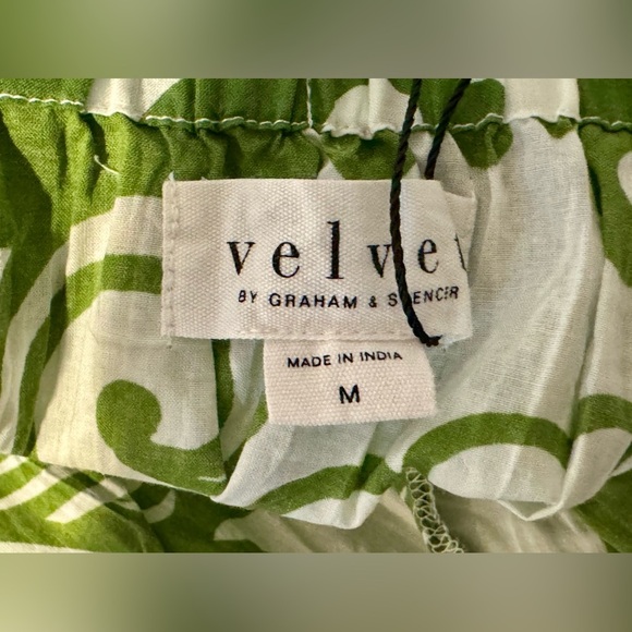 Velvet by Graham and Spencer NWT Sz M Juliana Skirt in Green Floral - Picture 7 of 8